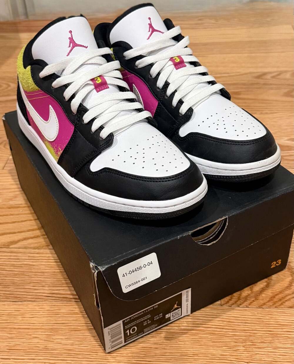 Nike Air Jordan 1 Low SE Spray Paint CW5564-001 Men's Size 10